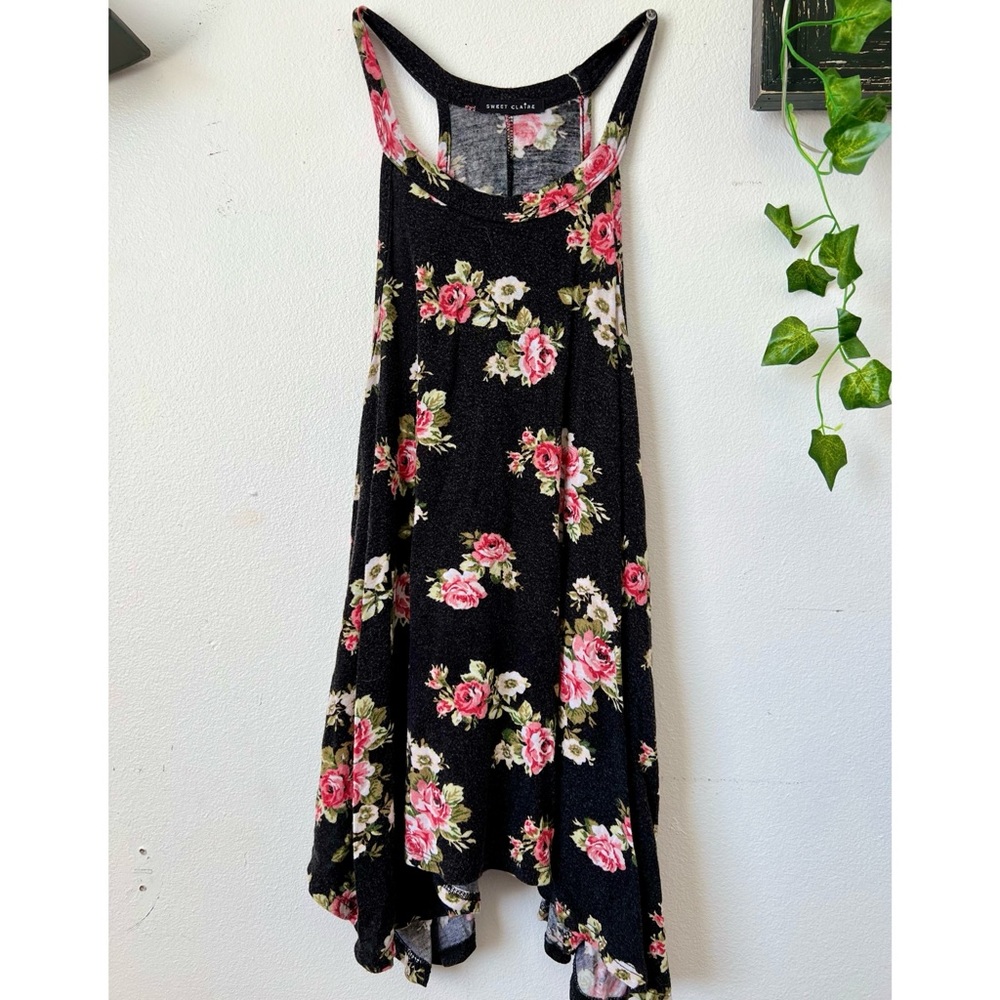 Floral Tank Top 🌷